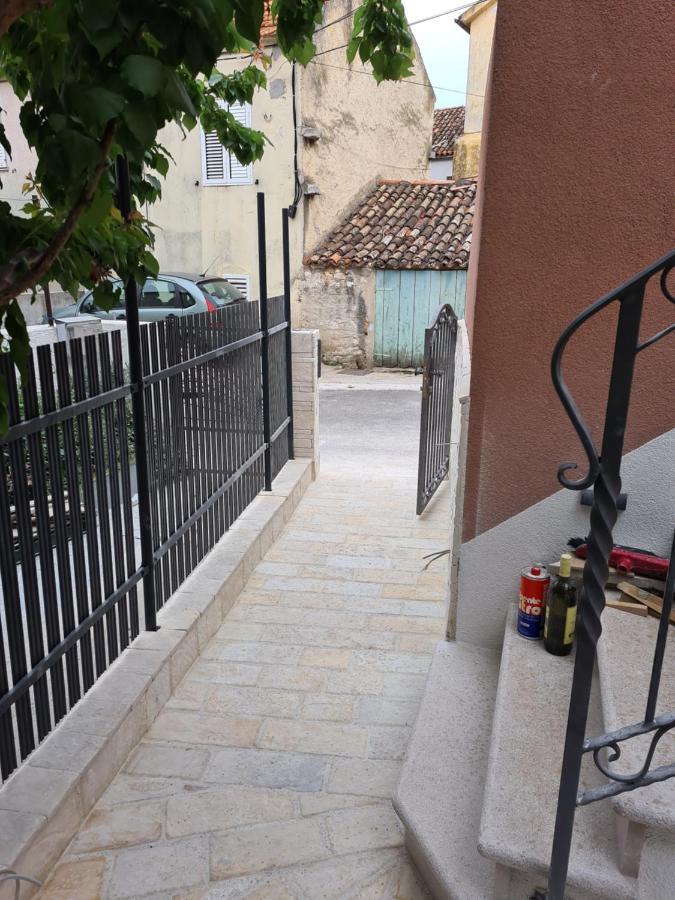 La Corte Di Kate Biograd Na Moru Exteriér fotografie